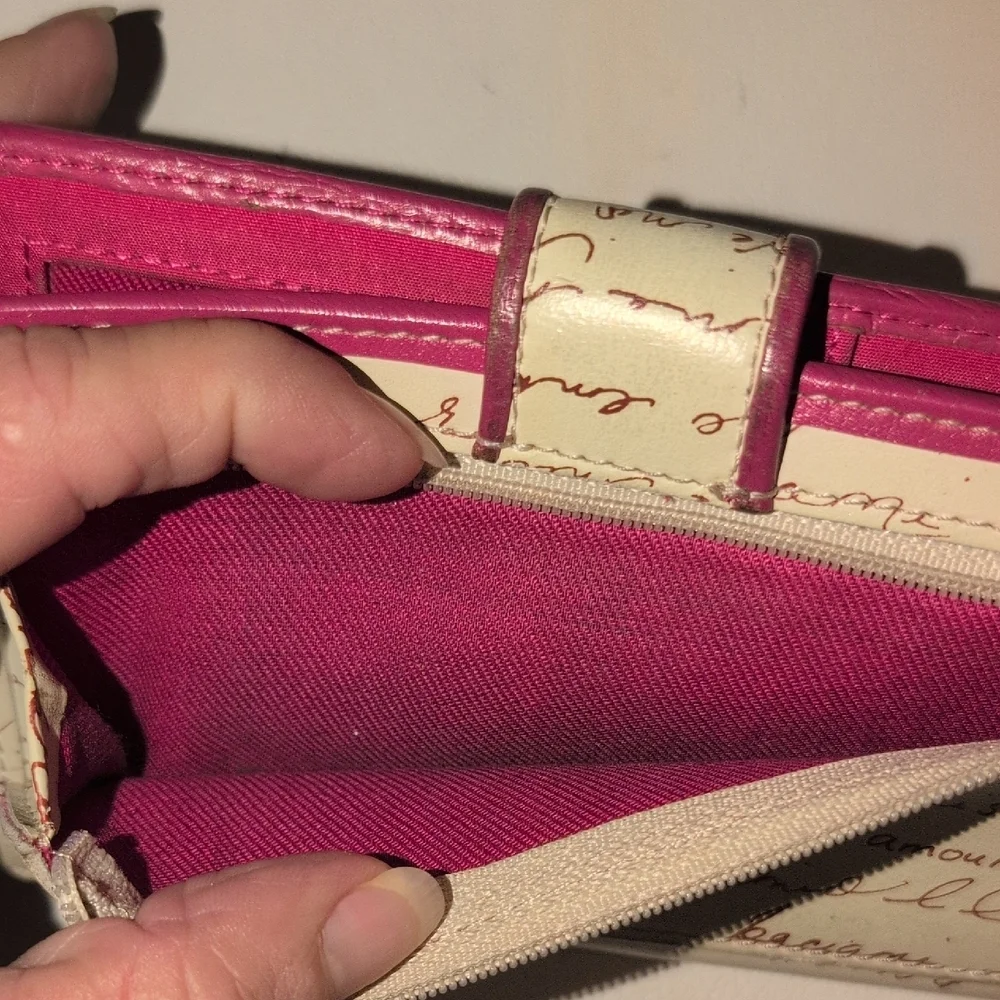 Fossil Pink and Cream Heart Wallet